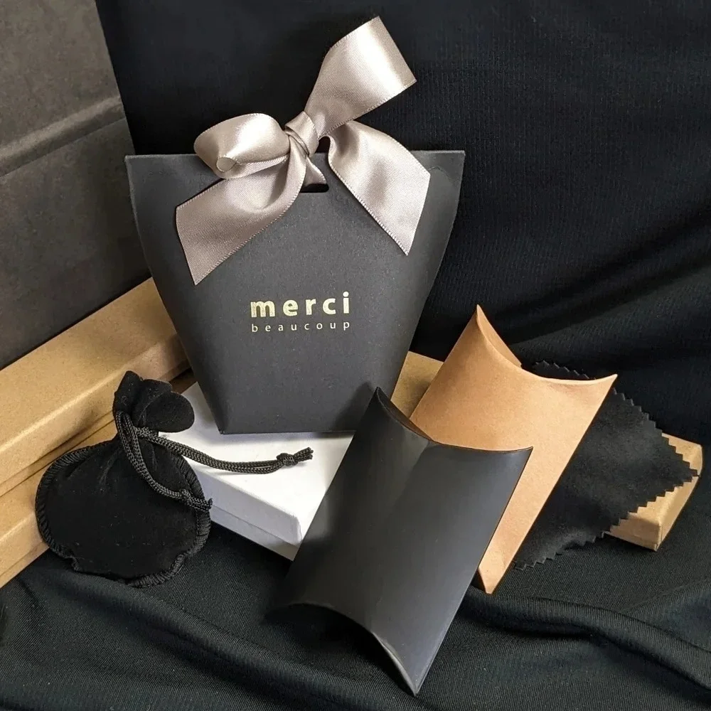 Gift box and bag (with other purchase)